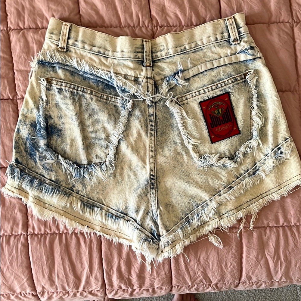 Women’s Vintage Jou Jou Brand Stylish Distressed Denim Shorts high waisted